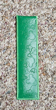 Load image into Gallery viewer, Straw Holder - Green Mickey Head Embossed
