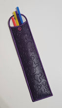 Load image into Gallery viewer, Straw Holder - Mickey Embossed Plum
