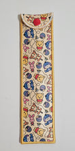 Load image into Gallery viewer, Straw Holder - Pooh &amp; Friends

