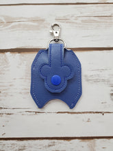 Load image into Gallery viewer, Donald Skyliner Hand Sanitizer Holder
